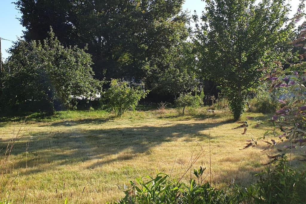 Cottage Entre Mer Et Campagne ポン・スコルフ エクステリア 写真