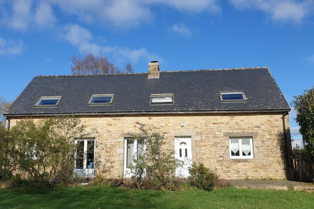 Cottage Entre Mer Et Campagne ポン・スコルフ エクステリア 写真